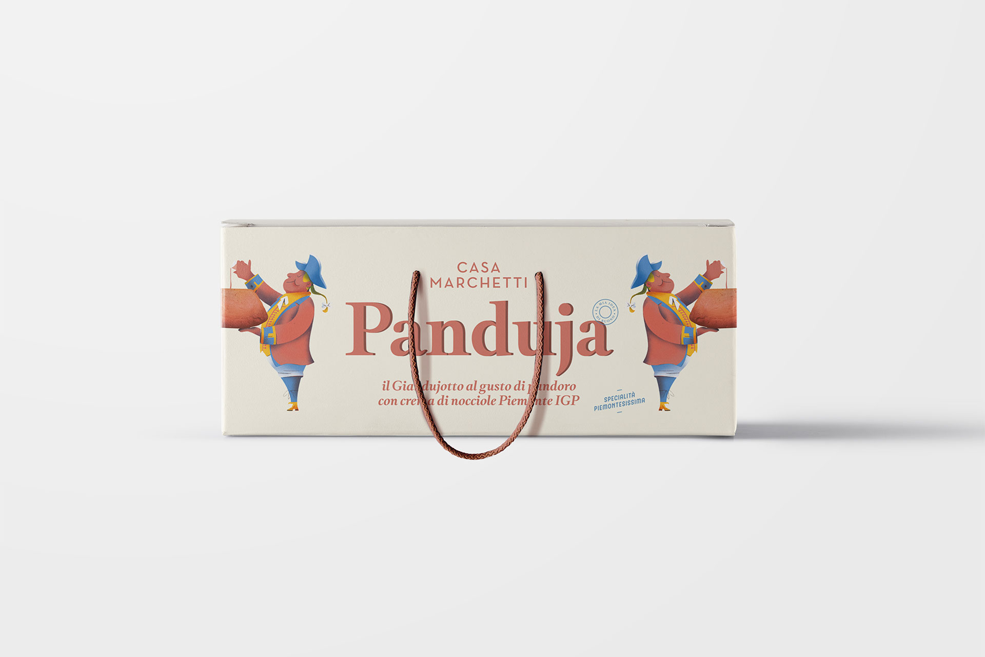 Panduja, il pandoro a forma di giandujotto da gustare con cremà, di Alberto Marchetti